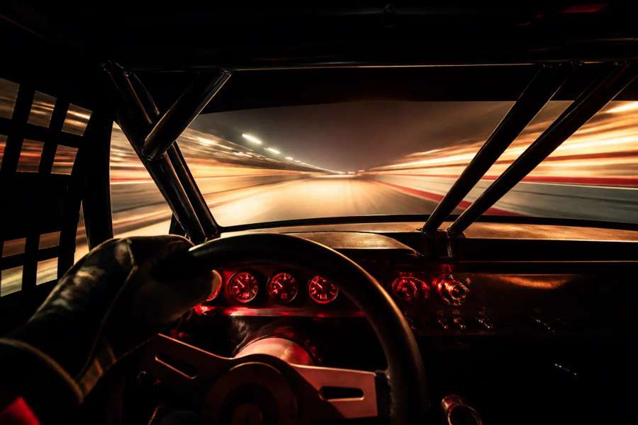 POV cockpit de corrida — stock car em velocidade