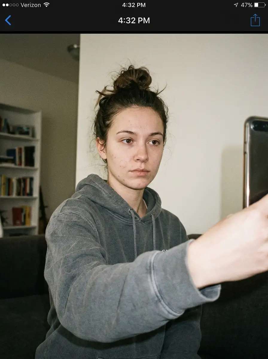 Antes — Selfie "verão imperfeito" — luz estourada estilo filme